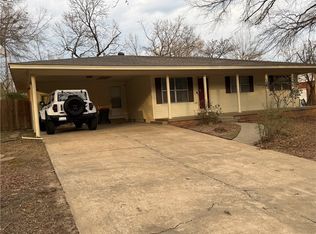 714 W 18th Ter, Russellville, AR 72801