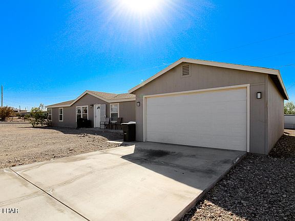 4th image of 2695 Honeybear Dr