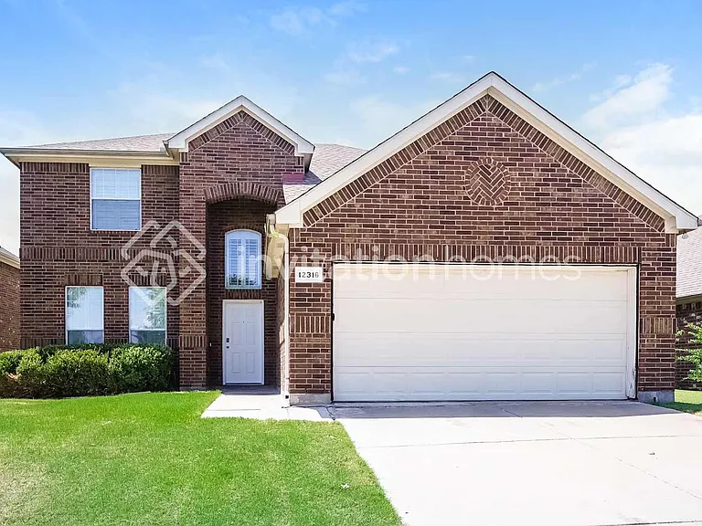 12316 Coral Dr — Photo 1