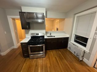 7 Balcomb St #2, Salem, MA 01970