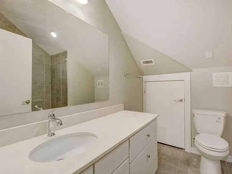 901 Shoal Cliff Ct — Photo 21