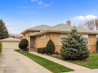 7214 N Kildare Ave, Lincolnwood, IL 60712