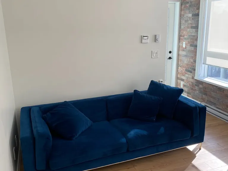 2493 Montrose Ave #410 — Photo 11