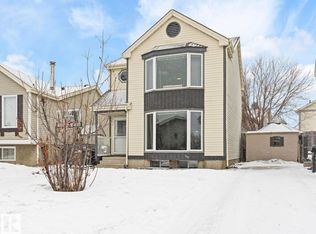 263 Vantage Ln, Strathcona County, AB T8A 4J3