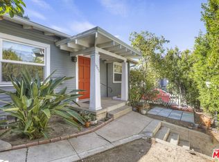 1906 Berkeley Ave, Los Angeles, CA 90026