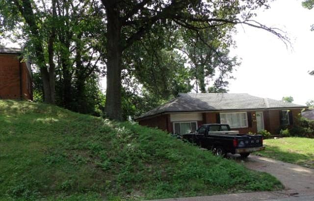2nd image of 4716 Nelson Dr