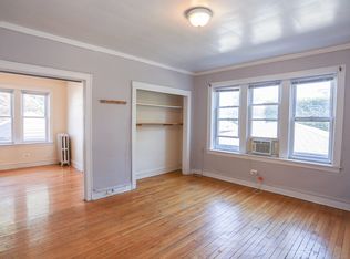 4520 N Damen Ave APT 2A, Chicago, IL 60625