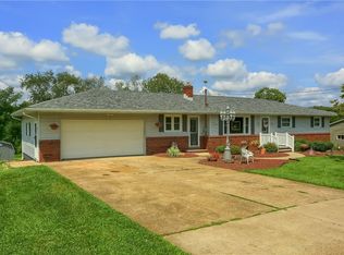 1012 Richview Dr, New Castle, PA 16101