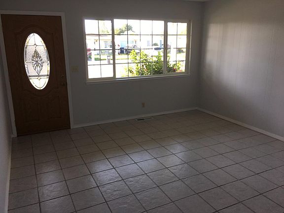 3rd image of 622 Atri Ct