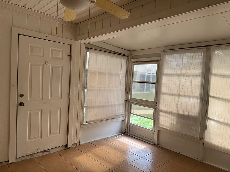 26346 Rampart Blvd — Photo 12