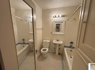 5005 Phinney Ave N #17928300, Seattle, WA 98103