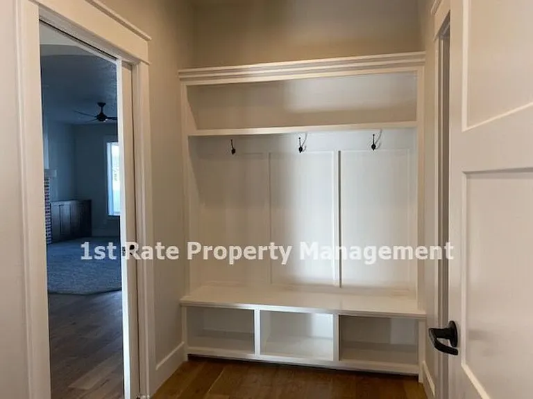 5686 E Clear Ridge St — Photo 22