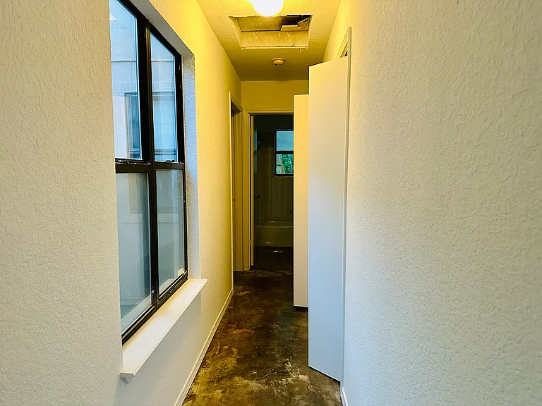 11400 Oak View Dr — Photo 3