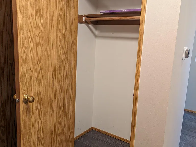 815 Sieverkropp Dr — Photo 25