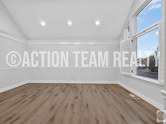 5th image of 4511 W Windsor Cir