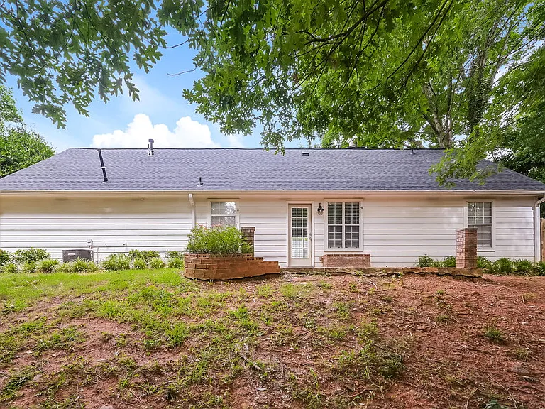 5406 Cindy Ln SE — Photo 15