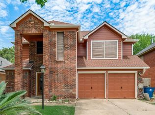 305 Lasso St, Angleton, TX 77515