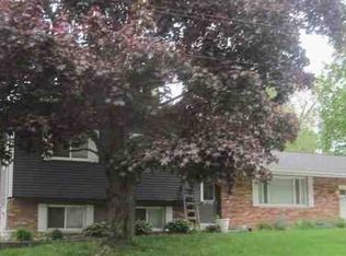 172 Chapel Hill Dr, Battle Creek, MI 49015