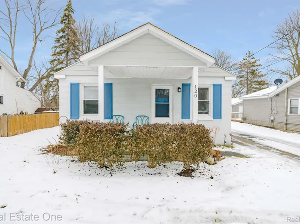 120 Marian Ave, Waterford, MI 48328