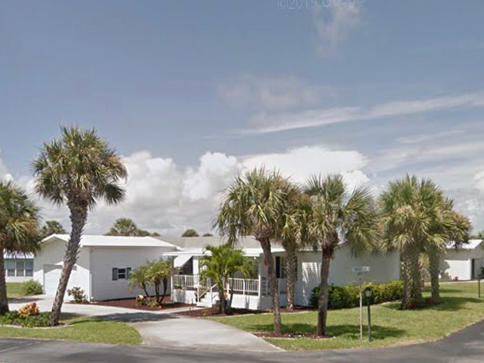 2nd image of 133 Moonlight Dr
