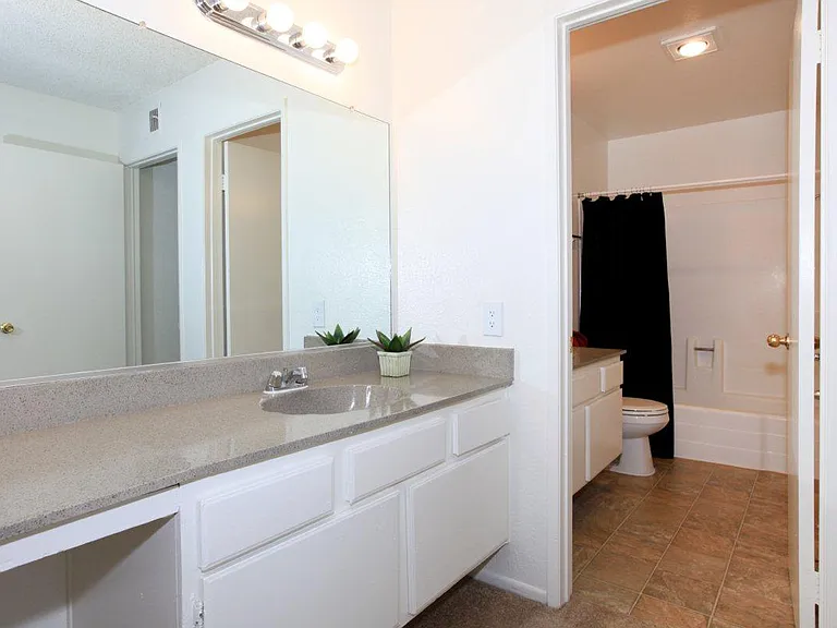 Five Coves Apartment Homes — Photo 48