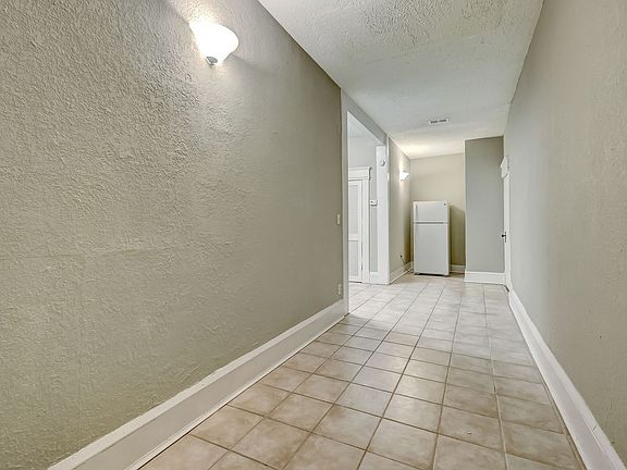3rd image of 2737-2743-2749 Vernon Ter #6