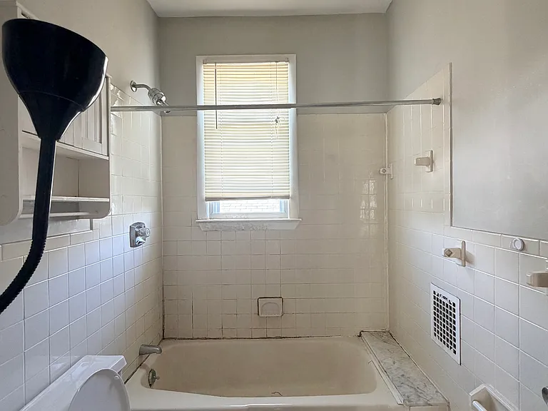 72 Peck Ave #2 — Photo 14