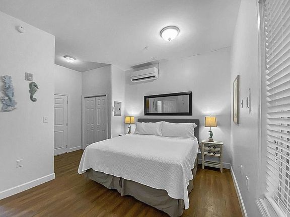 4th image of 10343 E County Highway 30a Unit 186