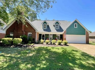 3352 Summerdale Dr, Memphis, TN 38133