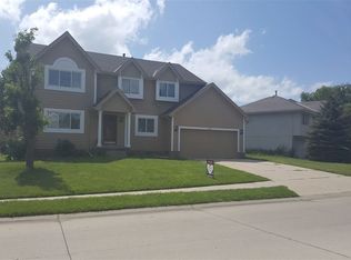 6206 N 105th St, Omaha, NE 68134