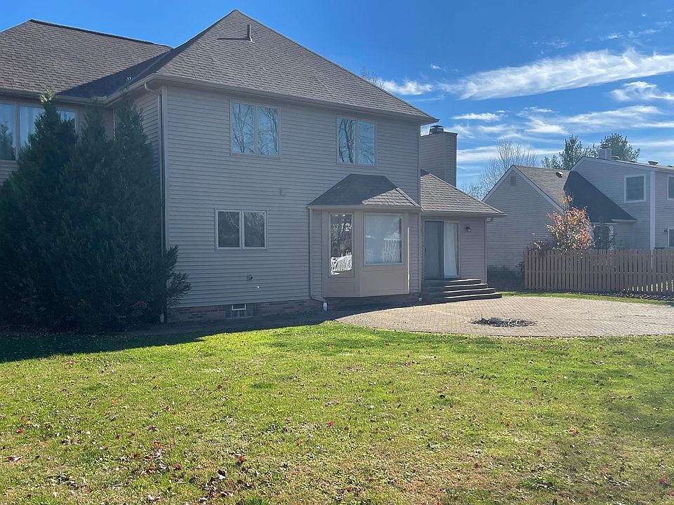 1023 Guilford Blvd, Medina, OH 44256 Zillow