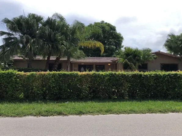 1015 S 14th Ave, Hollywood, FL 33019