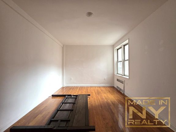 5th image of 64-41 Saunders St #4111