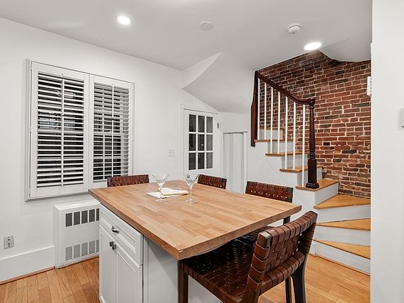 4th image of 22 Shawmut St