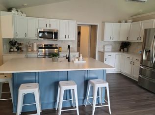 8355 Thurston Rd, Springfield, OR 97478