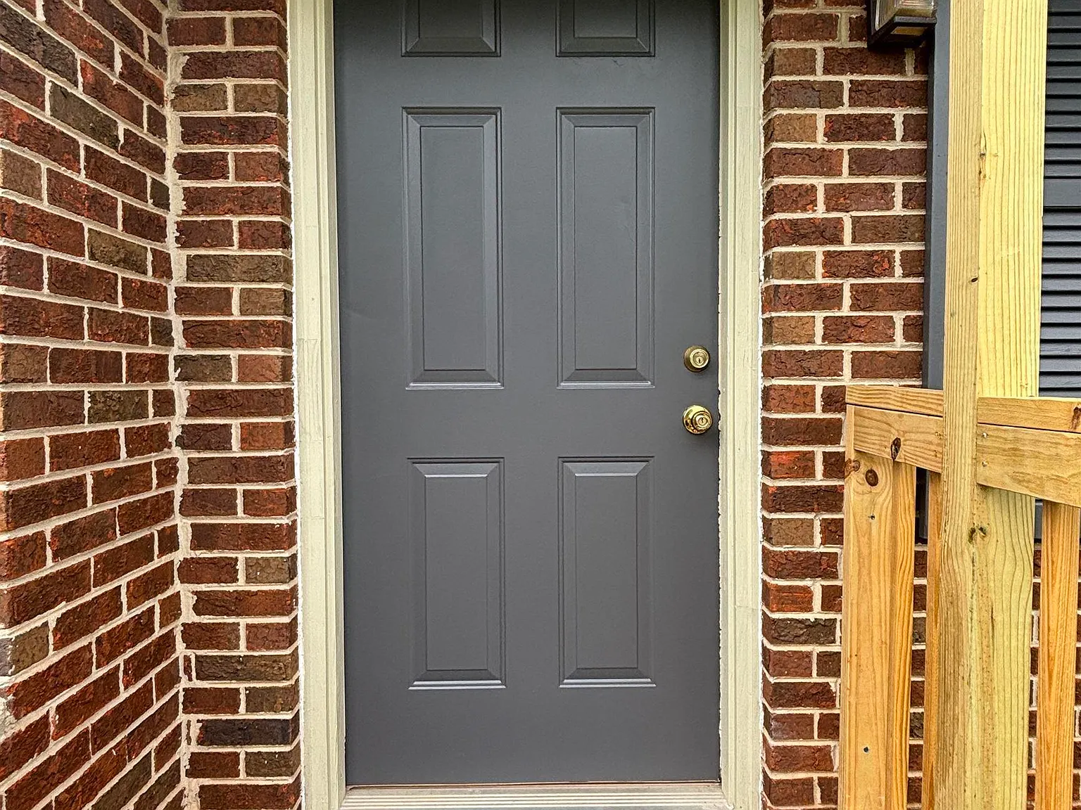 3 bed, 2.0 bath, 1145 sqft, $1,600 — Photo 4