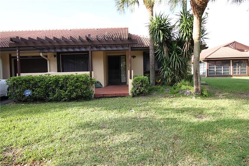 1st image of 7084 Lantana Ln