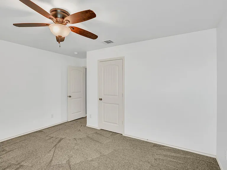 1535 Meadowlake Dr — Photo 31