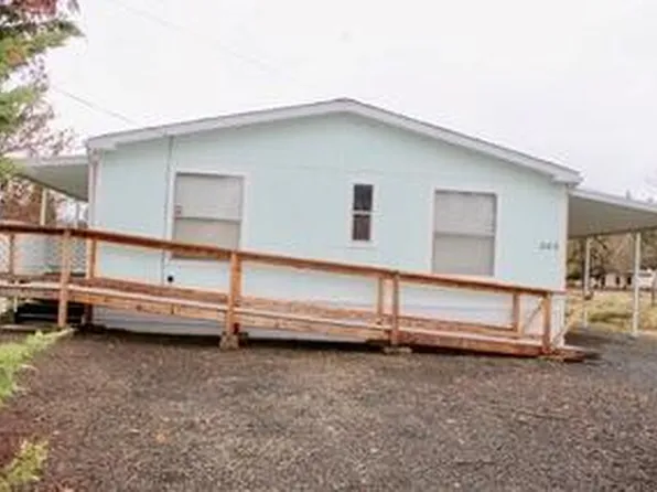 218 Long Branch Rd #D, Eagle Pt, OR 97524