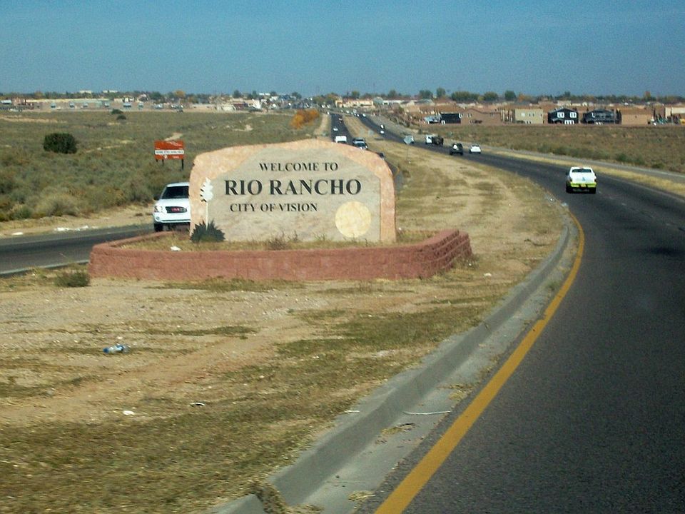 2nd image of Rio Rancho Ests #3