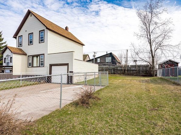 2406 W 1st St, Duluth, MN 55806