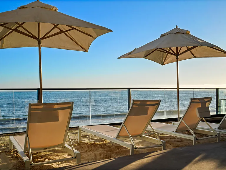 Where the Pacific Ocean meets indulgence and style.