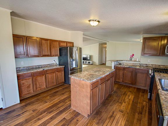 3rd image of 17055 W Calle Carmela