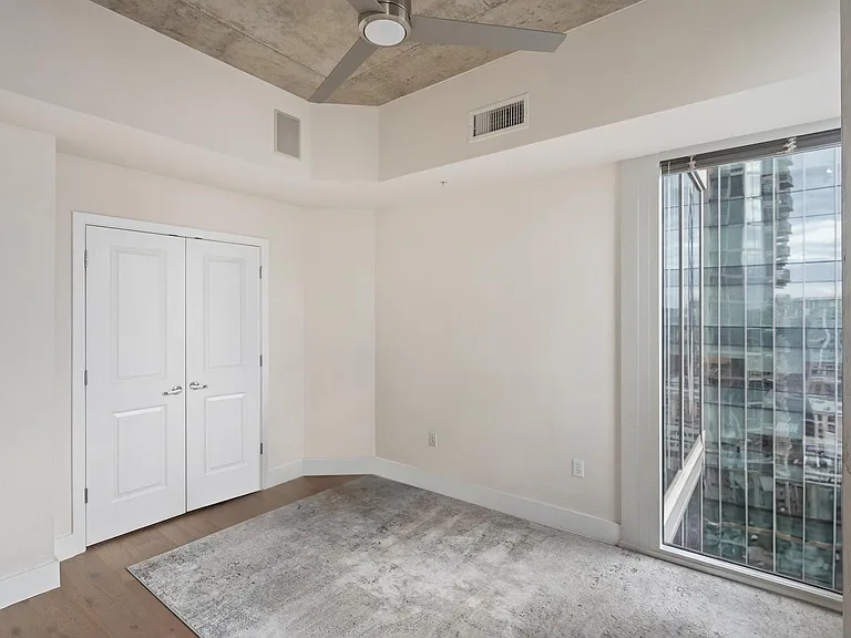 360 Nueces St #2102 — Photo 21