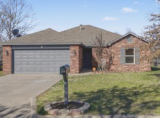 522 Timberlane Rd, Skiatook, OK 74070