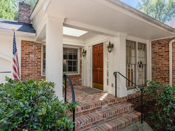 15 Mount Paran Rd NE, Sandy Springs, GA 30342