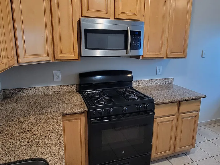 2050 Stanton Ave #1 — Photo 13