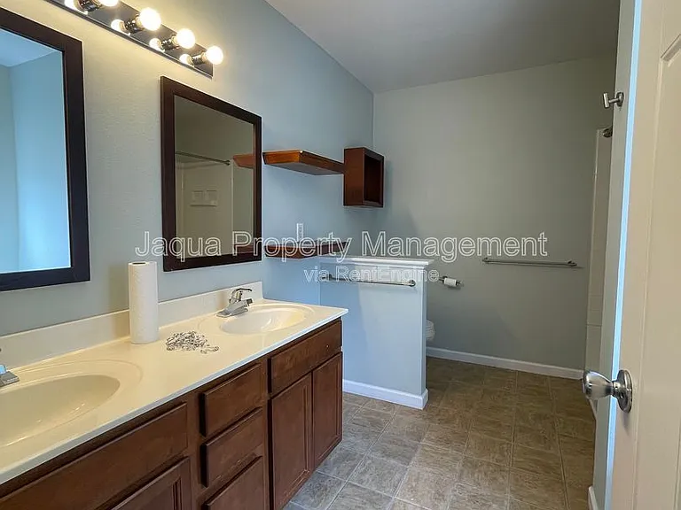 7457 Brindle Trl — Photo 17