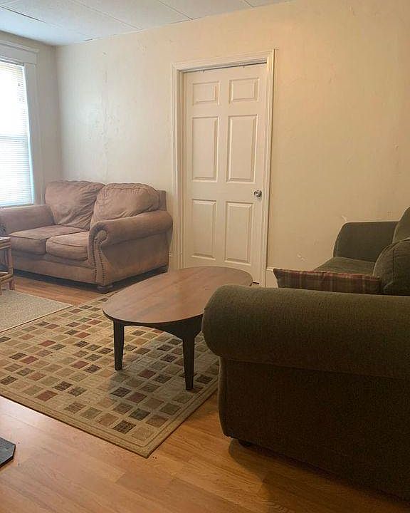 2nd image of 2 Village St APT 3