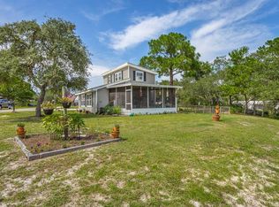 127 Alabama St, Carrabelle, FL 32322